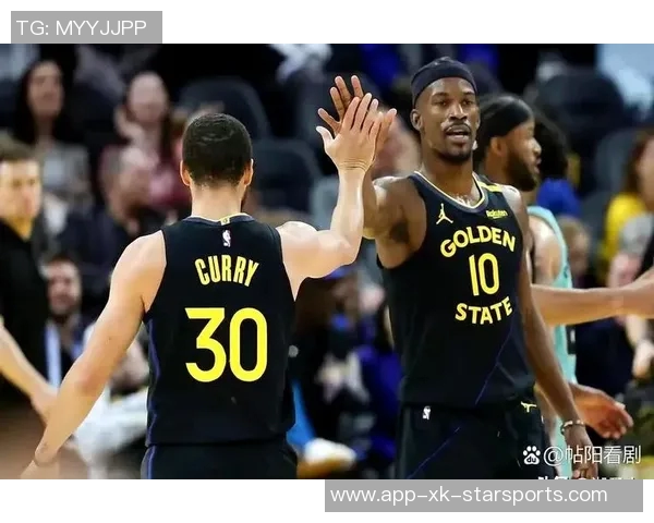 勇士客场对阵76人巴特勒因膝伤缺席库里依旧未能复出