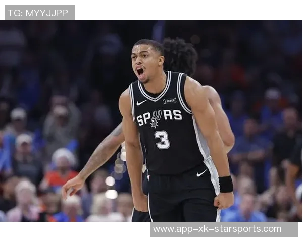 凯尔登替补表现出色12投5中斩获19分8篮板2抢断罚球稳健9罚全中